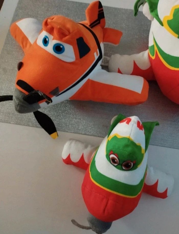 Lot de 3 peluches Planes Disney - photo numéro 2