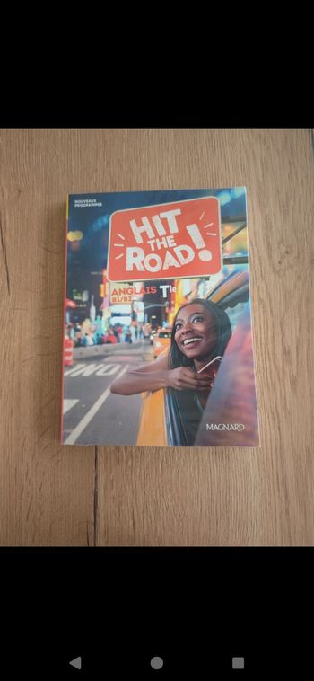 Livre hit the road anglais terminale magnard