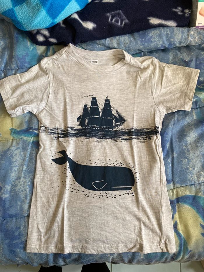 T’shirt garçon 9/10 ans