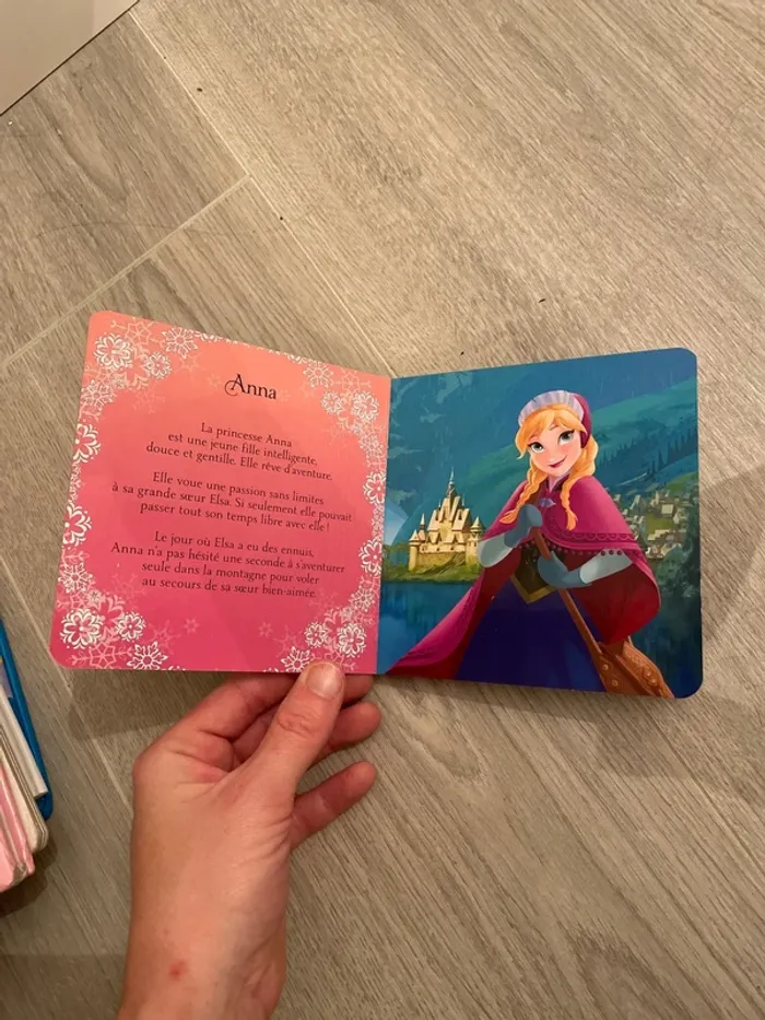 Livre Mes amis d’Arendelle - photo numéro 2