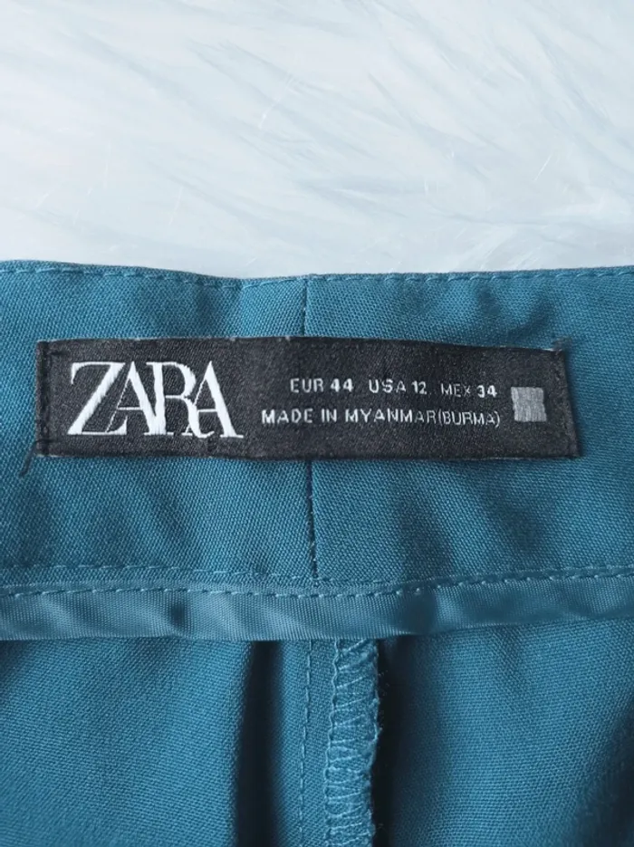 Pantalon court 7/8ème chonos stretch vert canard turquoise T.44 Zara - photo numéro 5