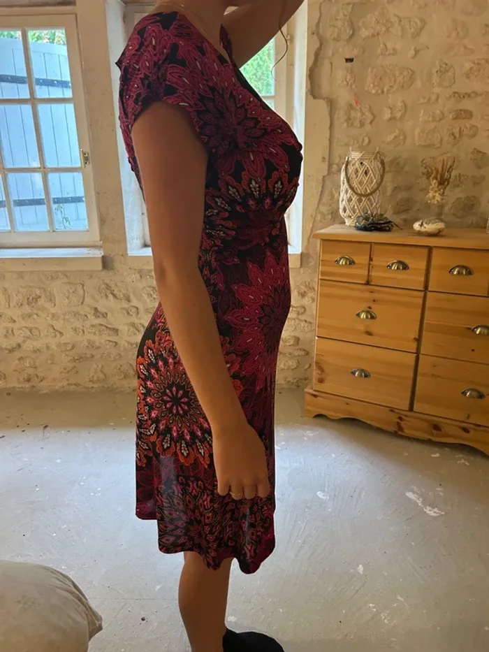 Jolie robe d'été - photo numéro 3