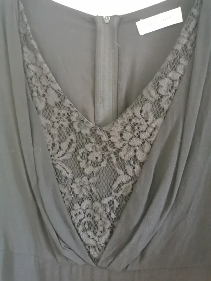 Belle Robe noire naf naf - photo numéro 5