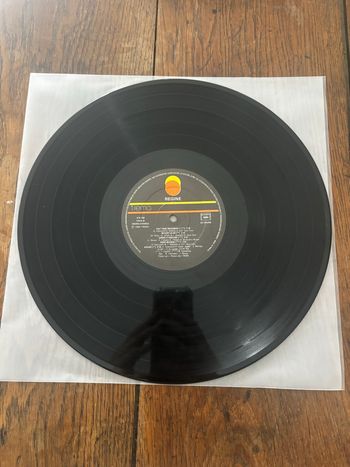 Vinyle 33 tours sans pochette Régine