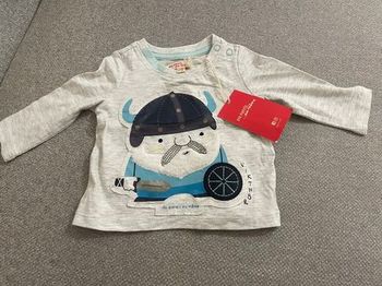 T-shirts manches longues neuf 3 mois 