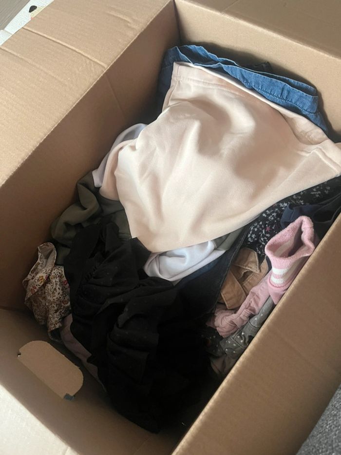 Lot vêtements fille