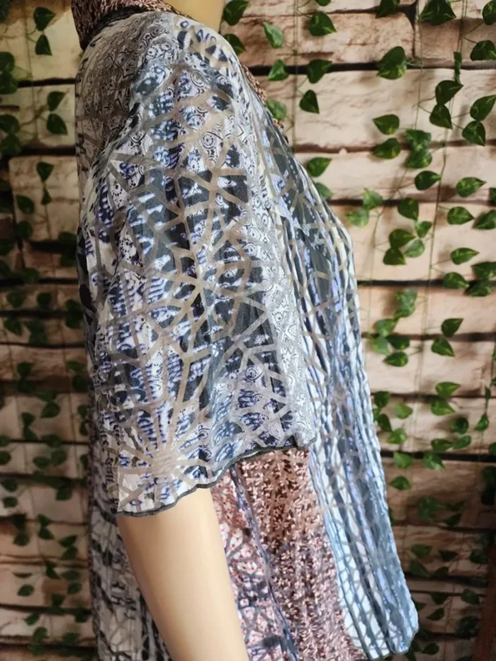 🌸Blouse/Chemisette Christine Laure Taille 44/46🌸 - photo numéro 4