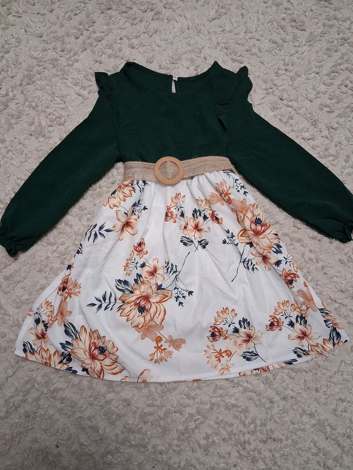 Robe 7ans - photo numéro 2