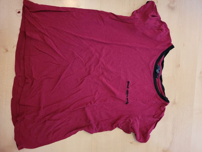 T-shirt rouge