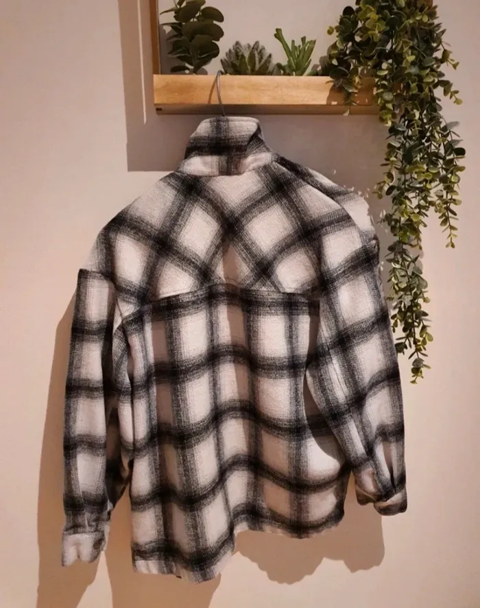 Veste / surchemise à carreaux Jennyfer ( 12 ans ) XXS neuf - photo numéro 2