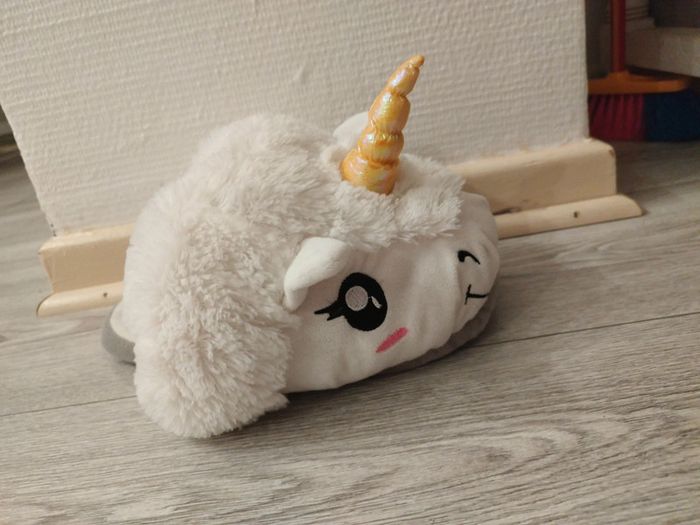 Chaussons licorne 🦄 - photo numéro 4