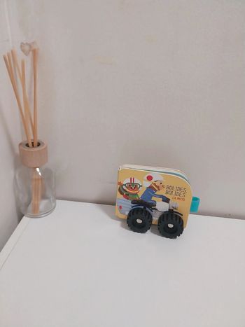 Livre bolide bolide en moto