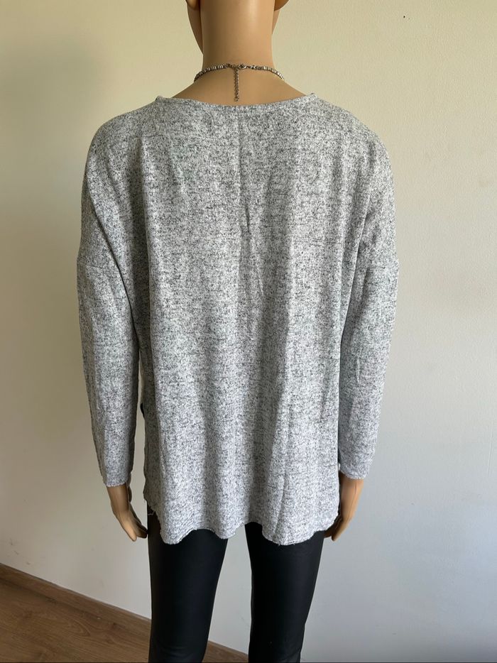 Pull court gris à manches longues Only taille XS TBE - photo numéro 5