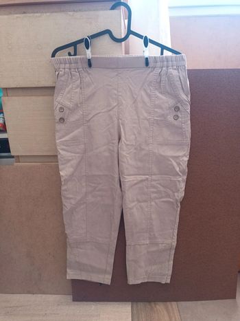Lot deux pantacourts femme taille 38