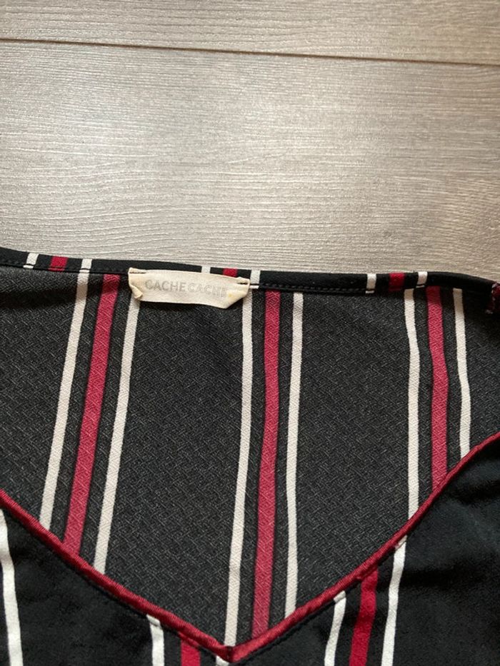 Blouse t-shirt Cache Cache taille L soit 40/42 - photo numéro 2