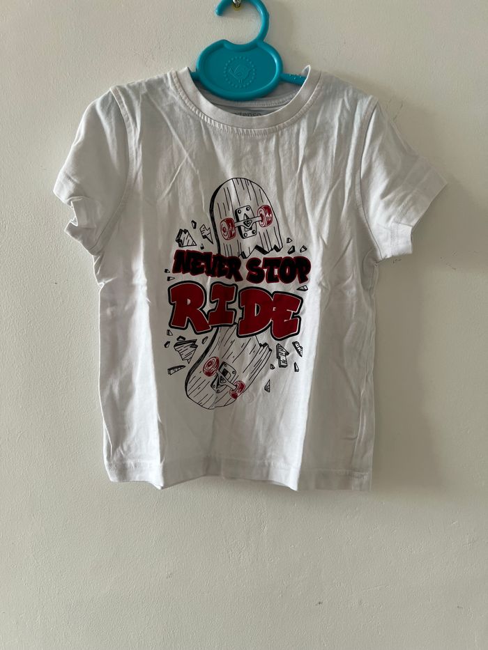 Chemise et tee shirt - photo numéro 4