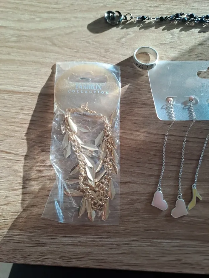 Lot bijoux 9 pieces - photo numéro 2