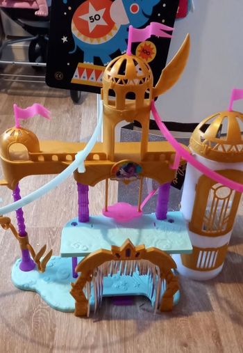 Château m'y little poney 