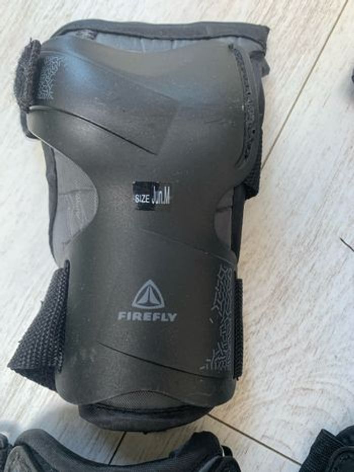 Protection genoux et poignets taille M Firefly - photo numéro 2