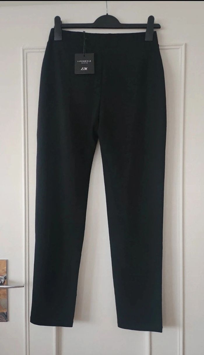 Pantalon droit noir - photo numéro 4