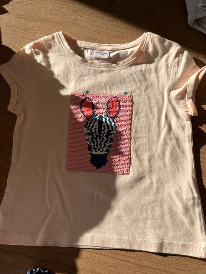 Ensemble t-shirt paillettes et jupe T.2a - photo numéro 4