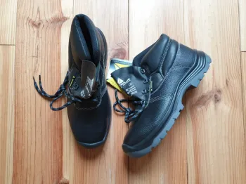 Chaussures de sécurité pointure 43