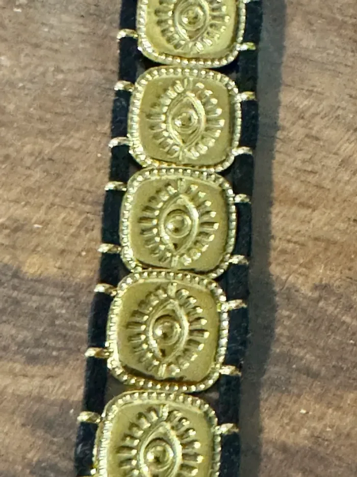 Superbe bracelet manchette cordon chaîne réglable médailles carrées œil réversible - photo numéro 7