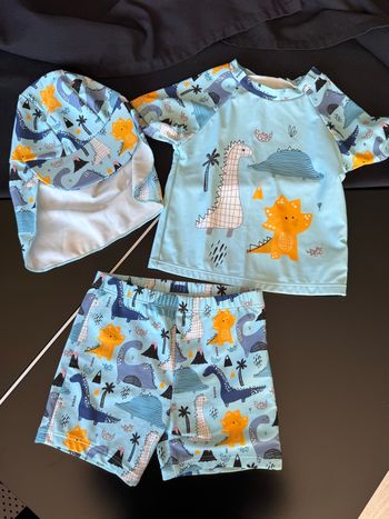 Maillot de bains 3 pièces 2 ans Dinosaures