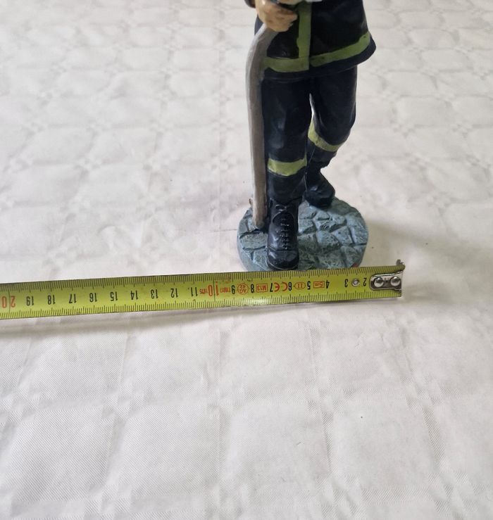 Figurine  / statuette  , Pompier , F.D.N.Y - photo numéro 6