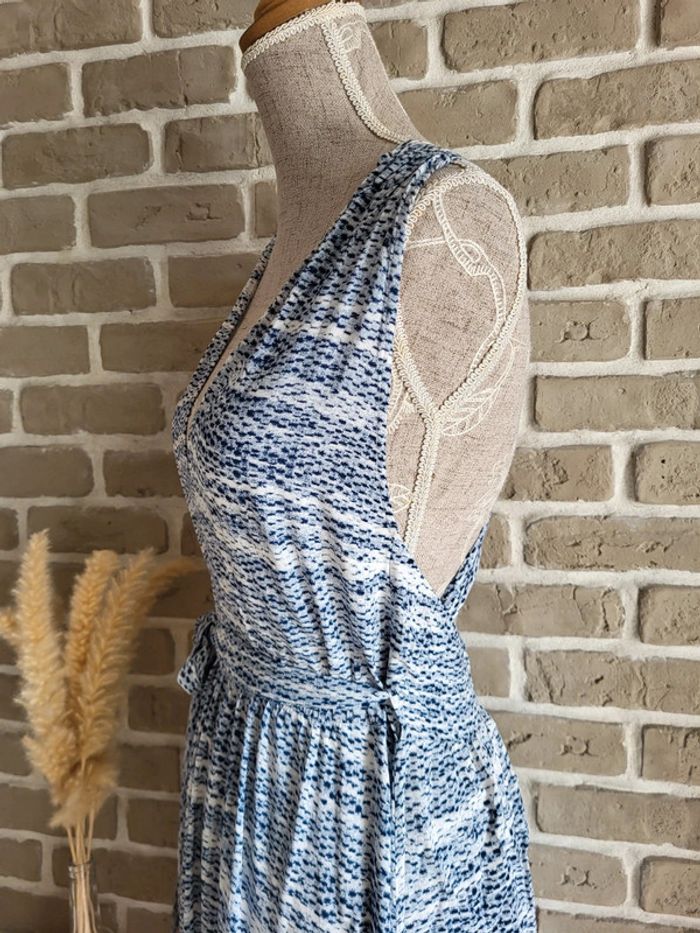Jolie robe dos nu et bretelles croisées - Idano - photo numéro 9
