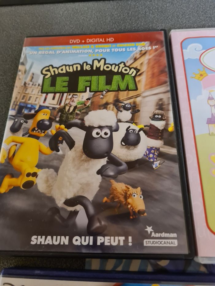 Lot DVD ou unité - photo numéro 4