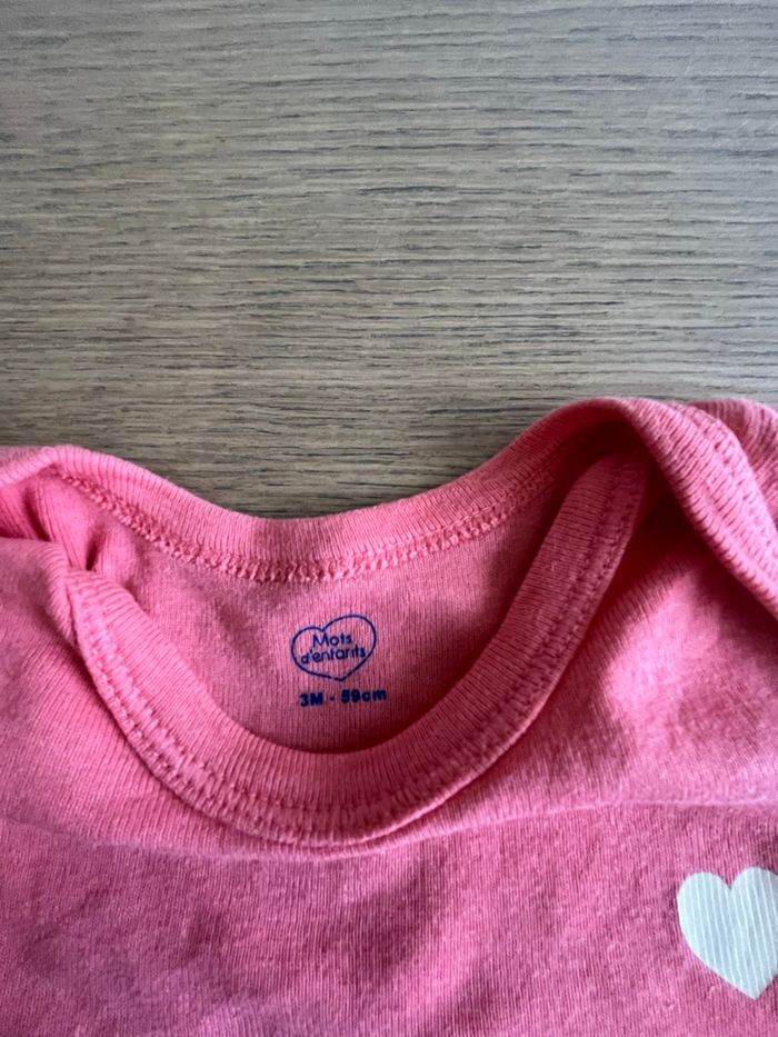 Body fille 3 mois - photo numéro 2