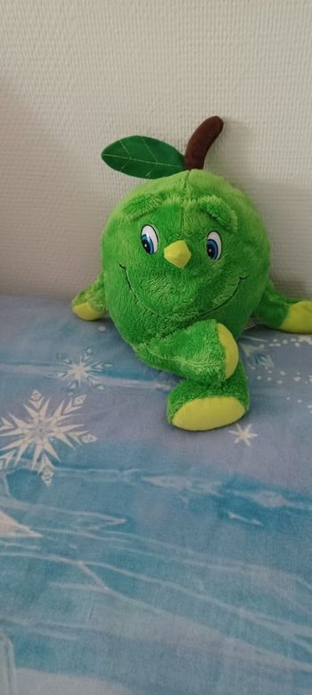 Très jolie petite peluche pomme 🍎