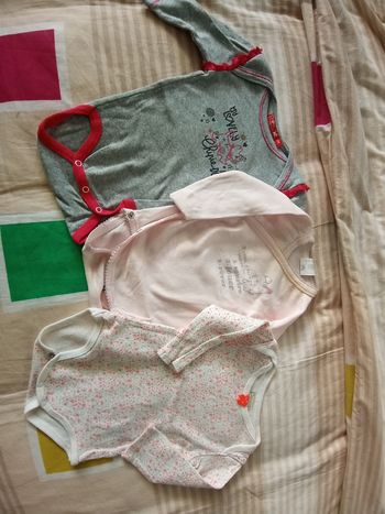 Lot 3 bodies manches longues