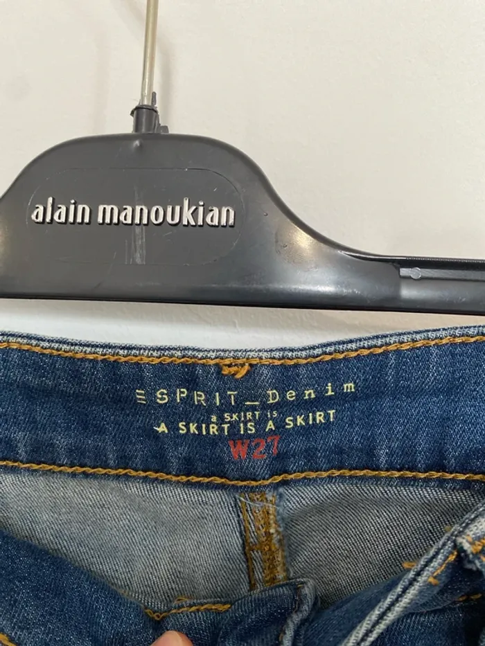 Très belle jupe en jean Esprit W27 - photo numéro 5