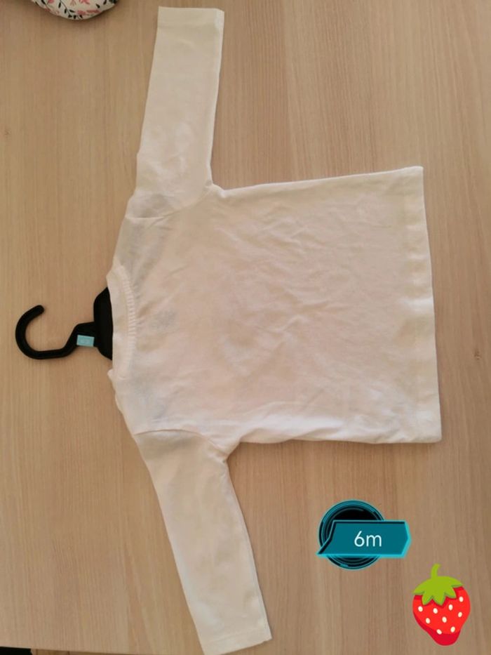 Joli tee-shirt manches longues 6 mois neuf avec étiquette - photo numéro 3