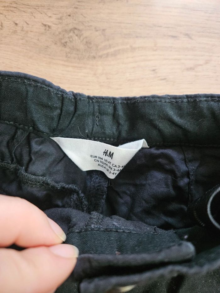 Lot de 4 short chino h&m 104 cm - photo numéro 3