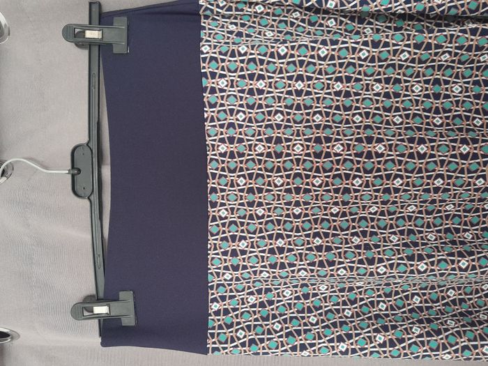 Jupe, - photo numéro 5