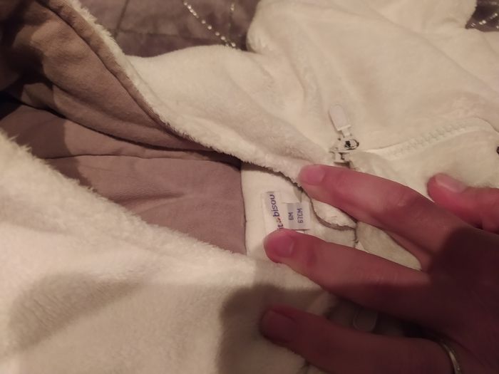 Combinaison 6mois - photo numéro 3