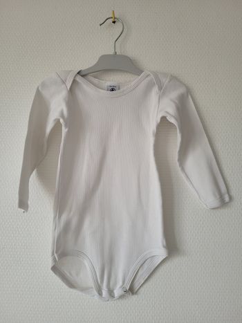 Body blanc Petit Bateau 24 mois TBE