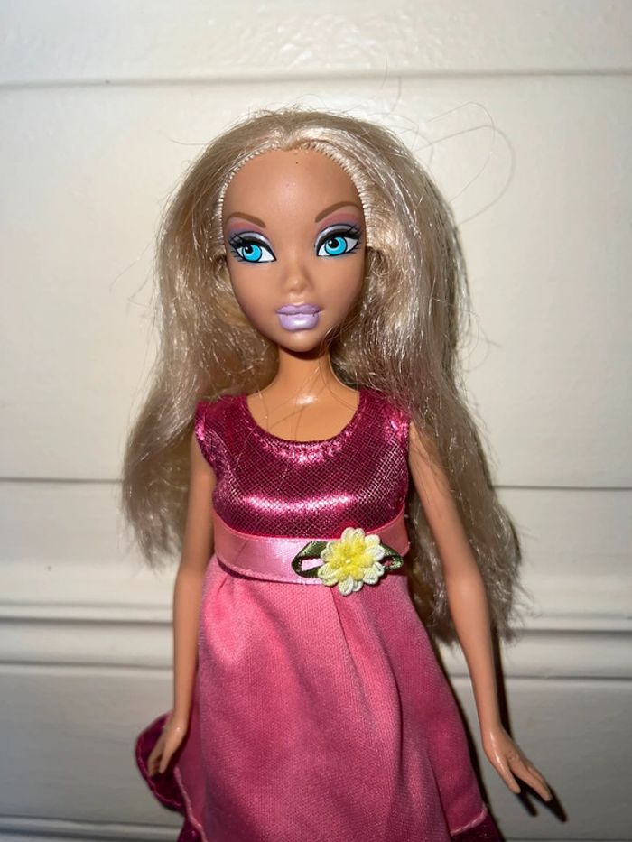 Poupée barbie my scene kennedy mattel 1999