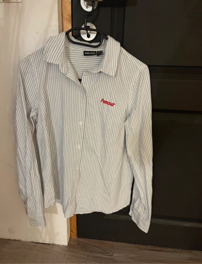 Chemise