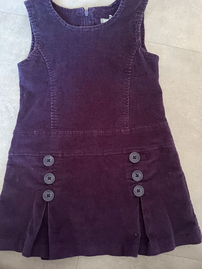 Jolie robe violette velours - photo numéro 2