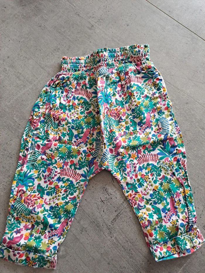 Lot pantalons été 6 mois - photo numéro 2