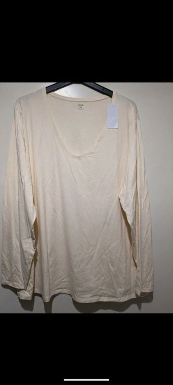 Tee shirt manches longues Kiabi Écru. Taille 54/56