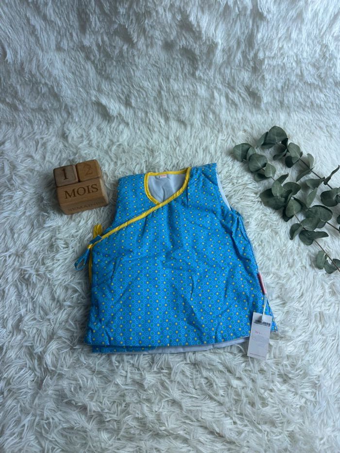 Gilet sans manche petit pan taille 12-18 mois