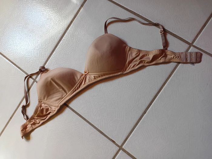Soutien gorge fille couleur Chair Gémo