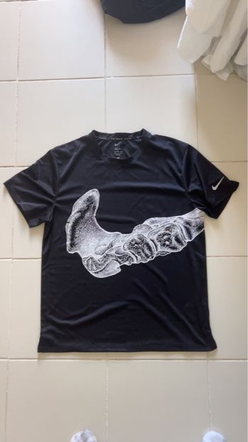 T-shirt Nike os 