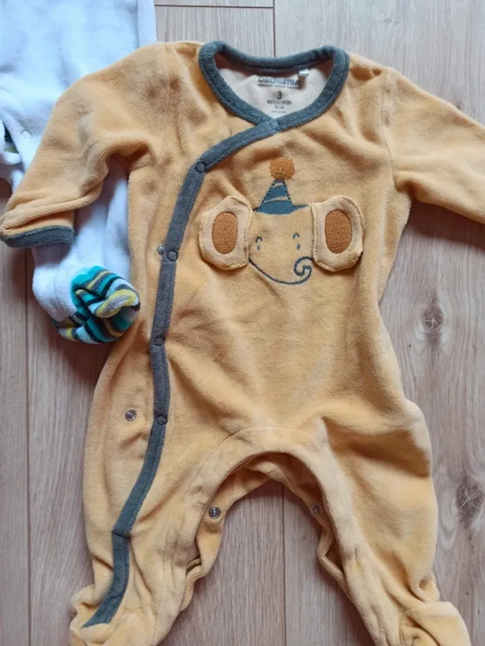 Lot 3 pyjama hiver garçon 3 mois - photo numéro 2