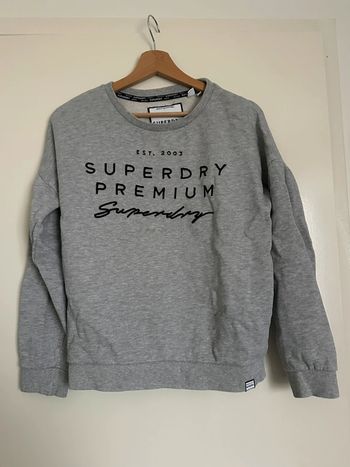 Pull SuperDry Gris